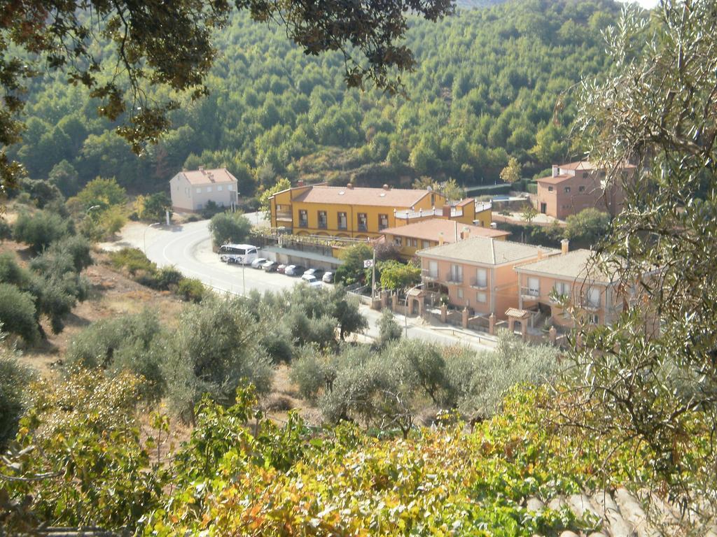 Castañar de Ibor Hostal Restaurante Solaire מראה חיצוני תמונה